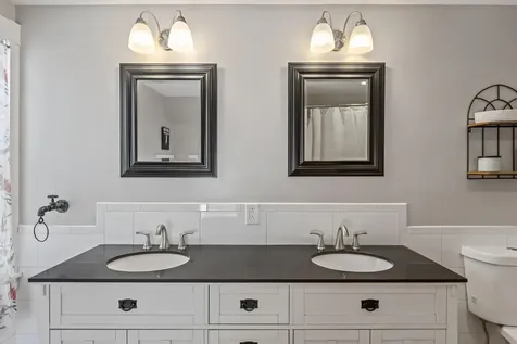 131 Gamage Avenue Auburn ME 04210