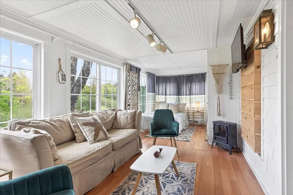 282 Sunset Road Deer Isle ME 04627