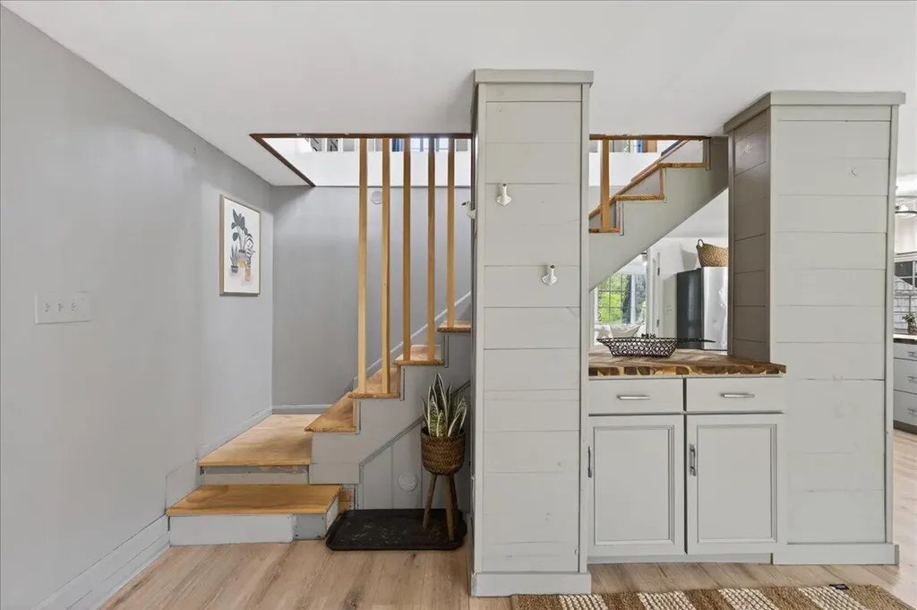 282 Sunset Road Deer Isle ME 04627