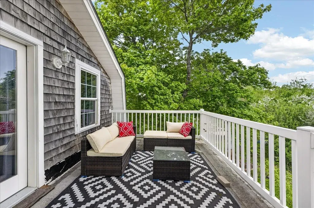 282 Sunset Road Deer Isle ME 04627
