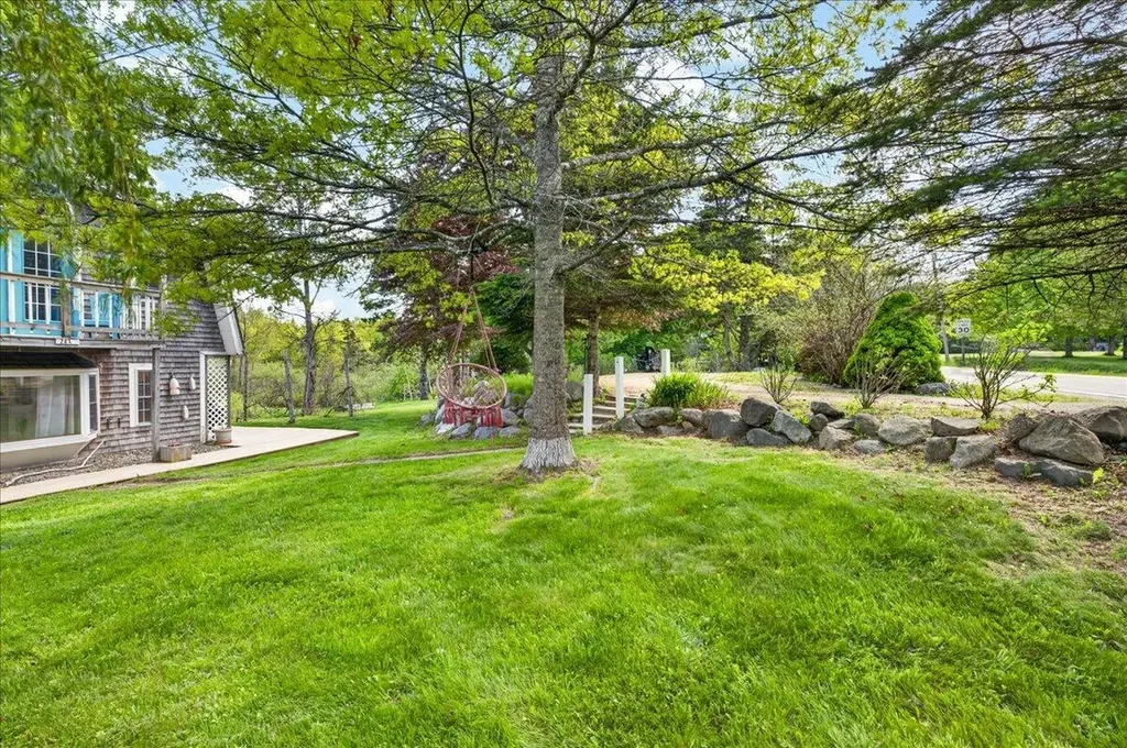 282 Sunset Road Deer Isle ME 04627