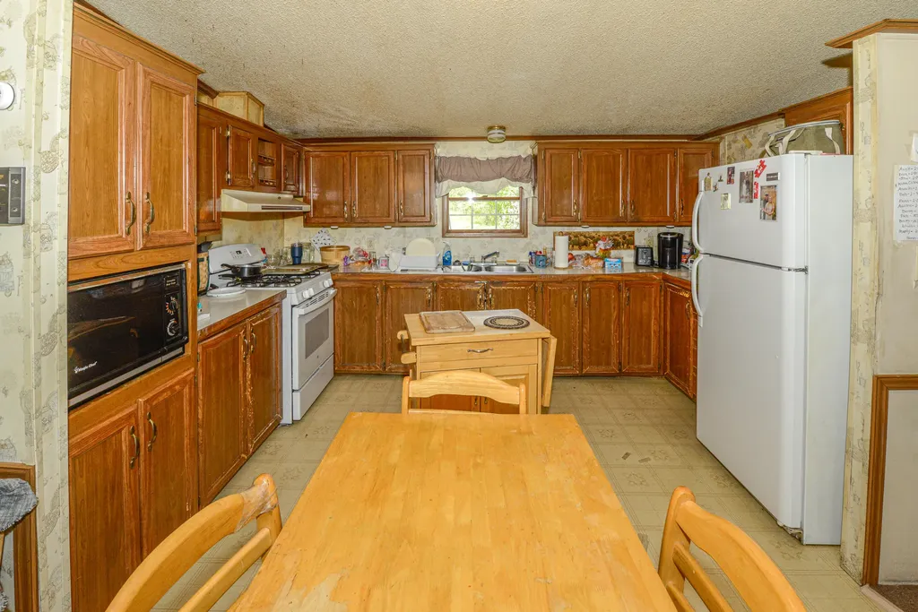 166 Upper Sumner Hill Road Sumner ME 04292
