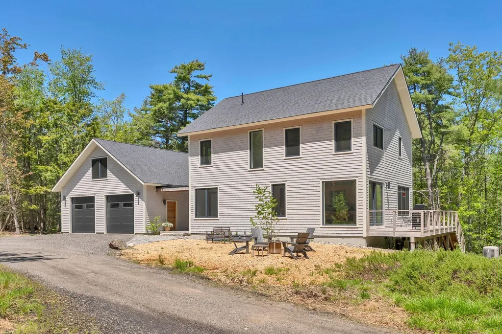 15 Old Georgetown Road Georgetown ME 04548