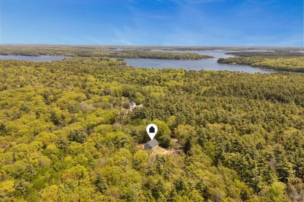 15 Old Georgetown Road Georgetown ME 04548