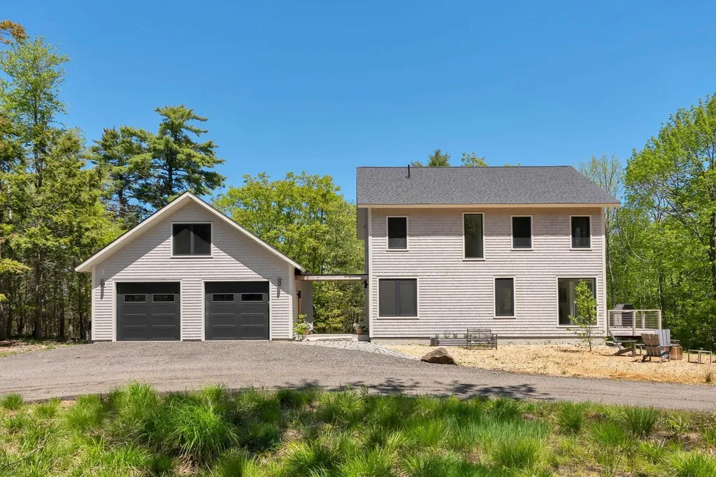 15 Old Georgetown Road Georgetown ME 04548