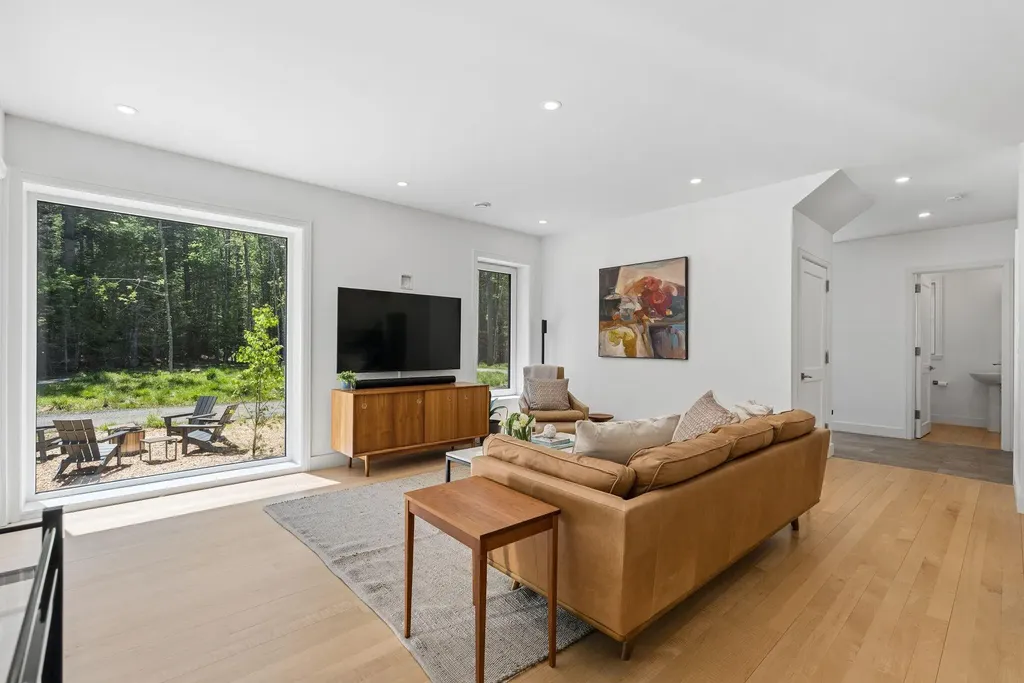 15 Old Georgetown Road Georgetown ME 04548