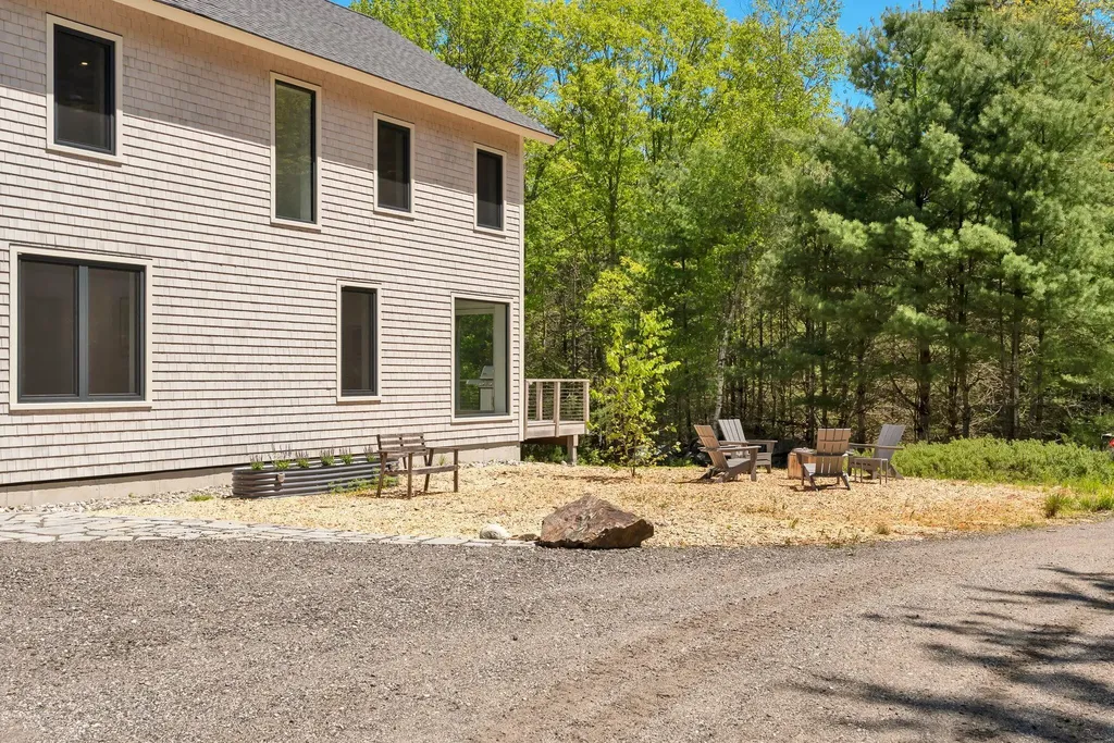 15 Old Georgetown Road Georgetown ME 04548