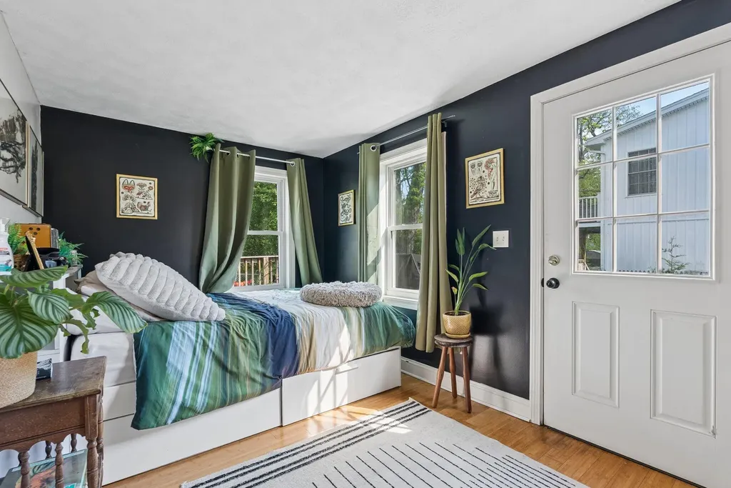 74 Huntress Avenue South Portland ME 04106