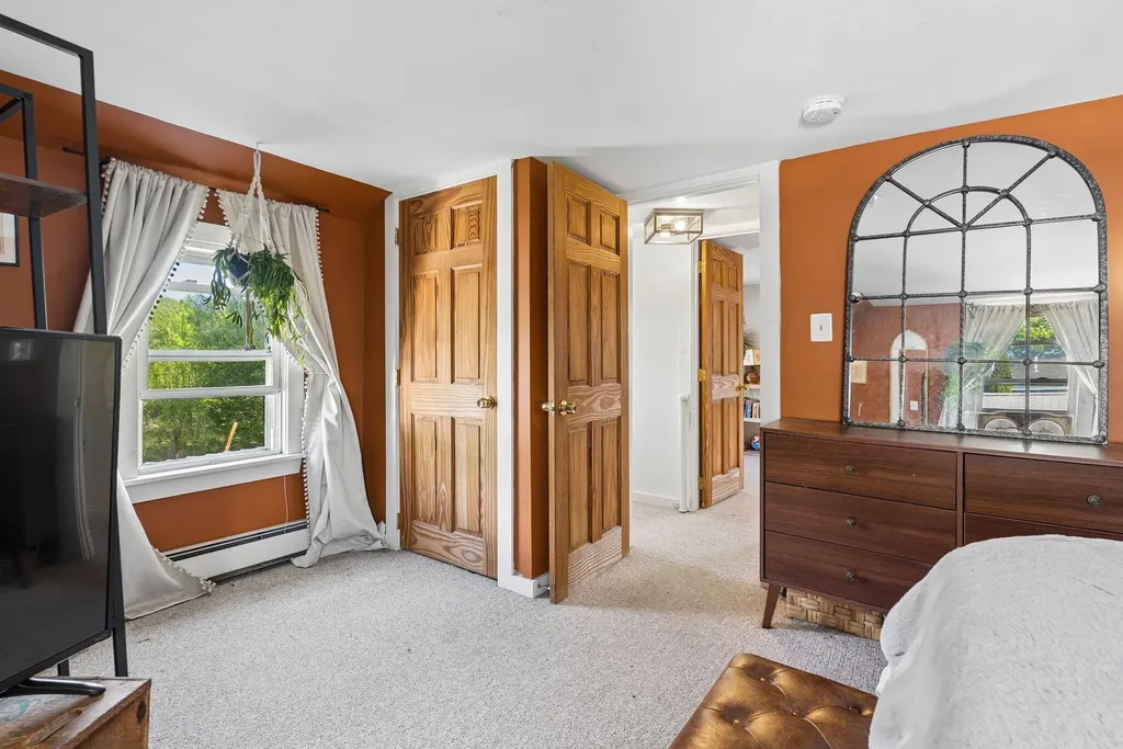 74 Huntress Avenue South Portland ME 04106