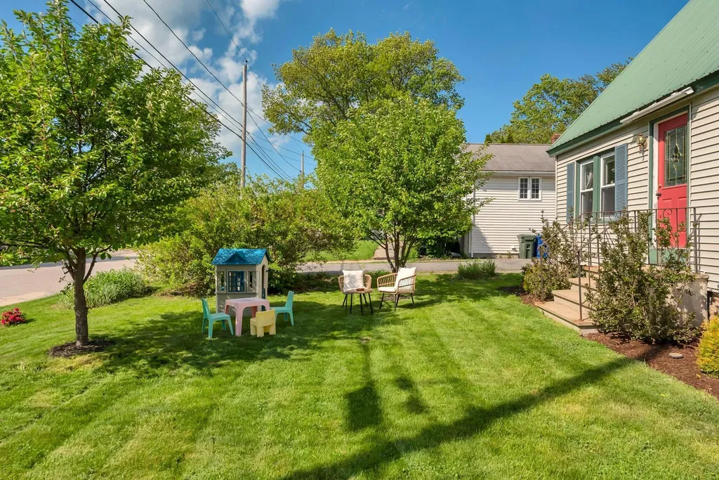 74 Huntress Avenue South Portland ME 04106
