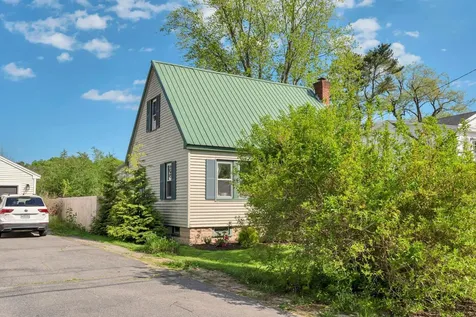 74 Huntress Avenue South Portland ME 04106