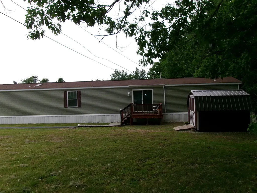 1 Gilmore Drive Topsham ME 04086
