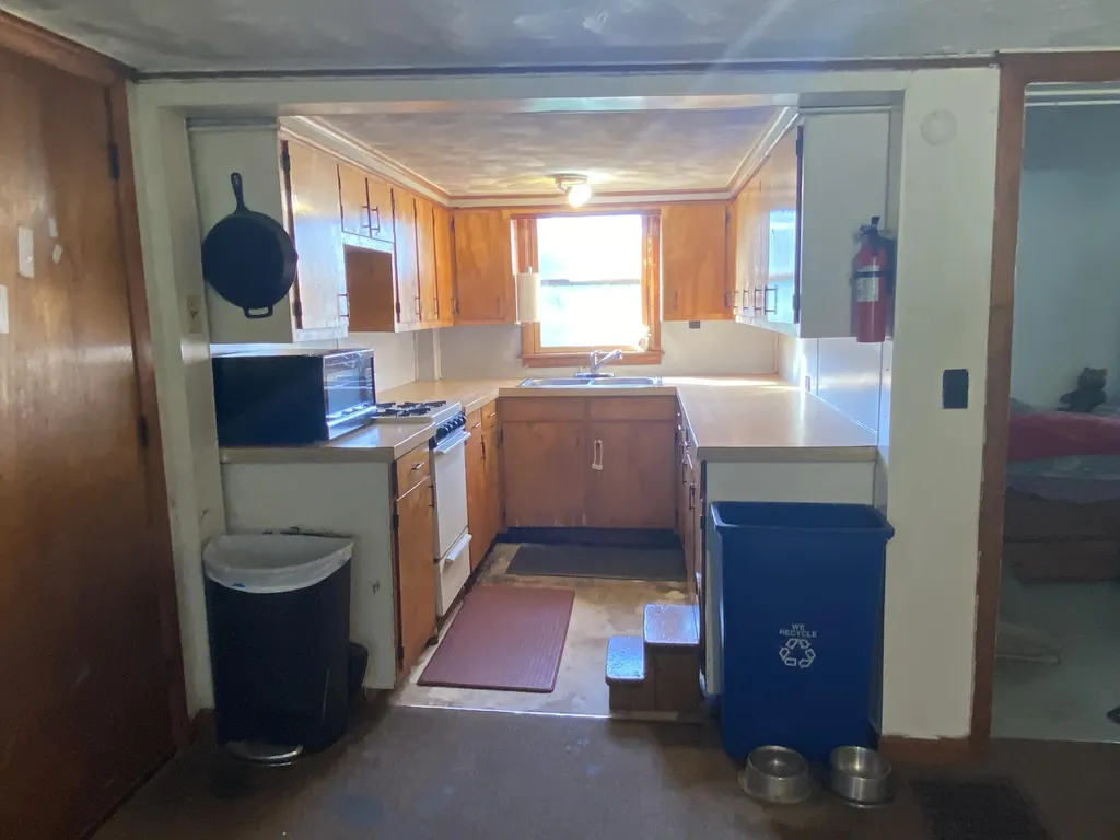 113 Canaan Road Pittsfield ME 04967