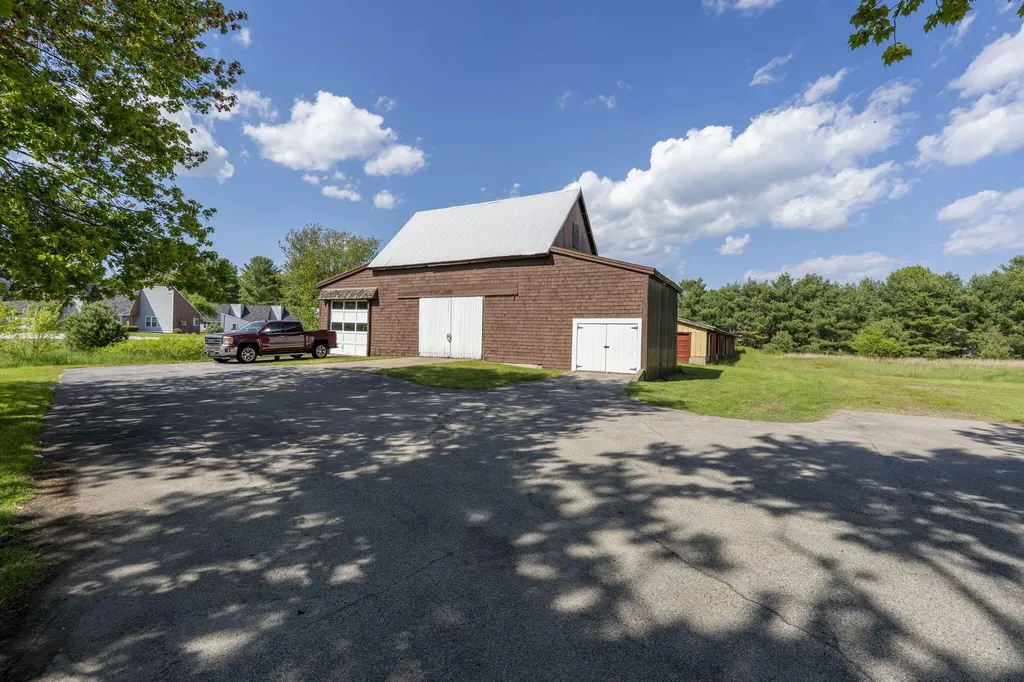 117 Cat Mousam Road Kennebunk ME 04043
