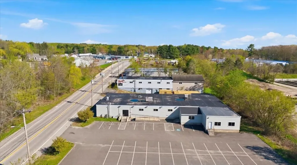 551 Lincoln Street Lewiston ME 04240