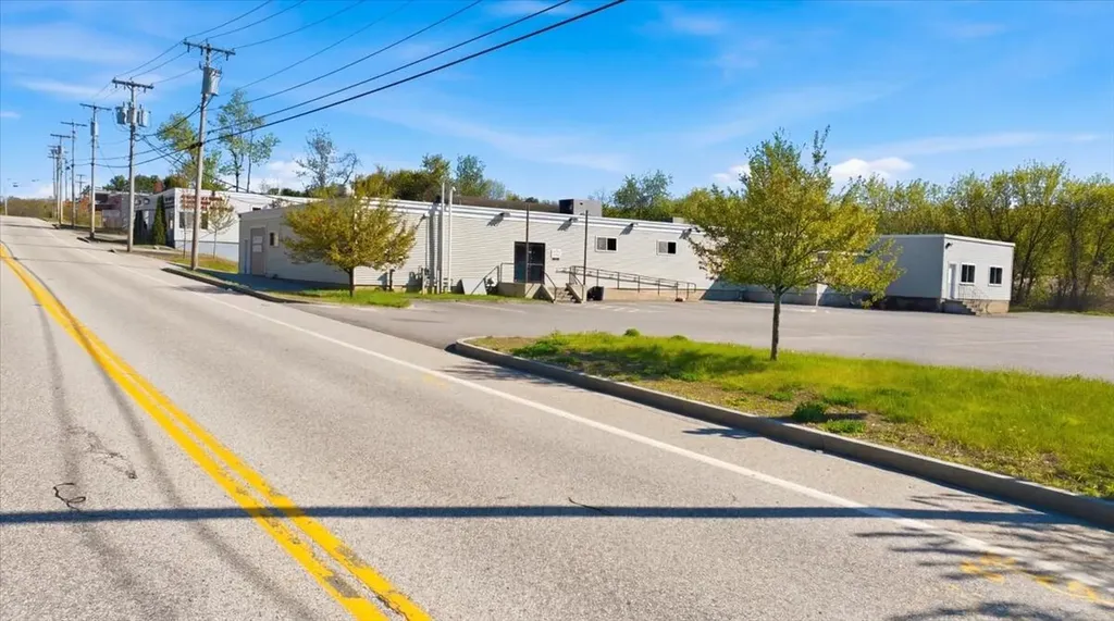 551 Lincoln Street Lewiston ME 04240