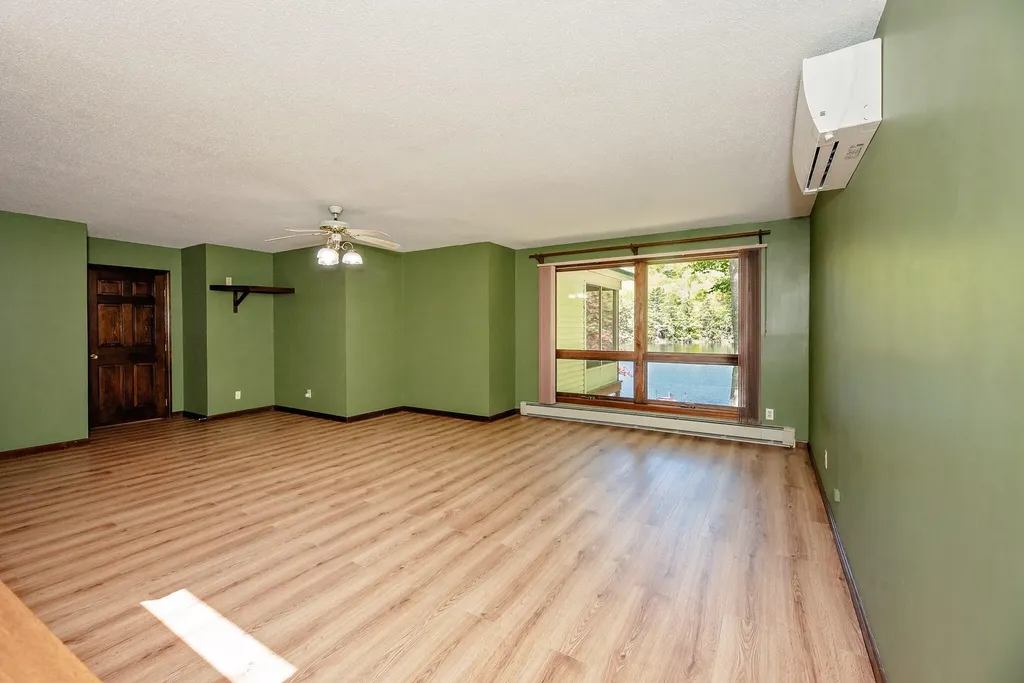 18 Briggs Lane Livermore ME 04253