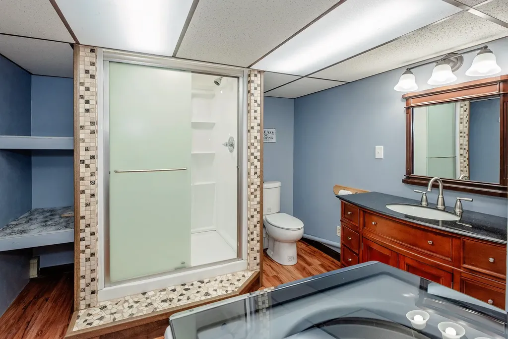18 Briggs Lane Livermore ME 04253