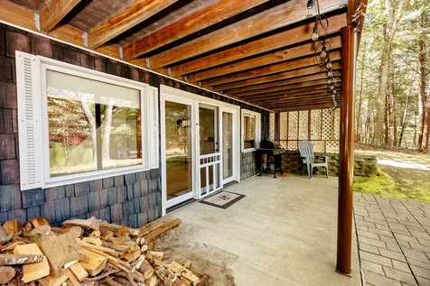 18 Briggs Lane Livermore ME 04253