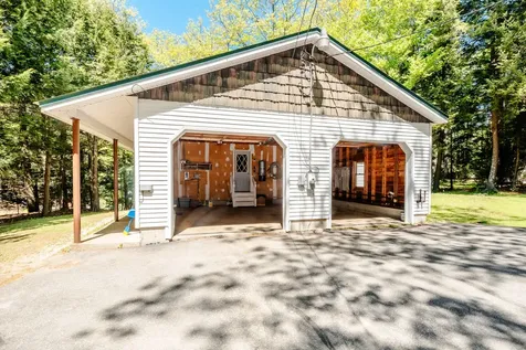 18 Briggs Lane Livermore ME 04253