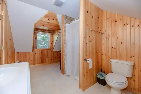 18 Briggs Lane Livermore ME 04253