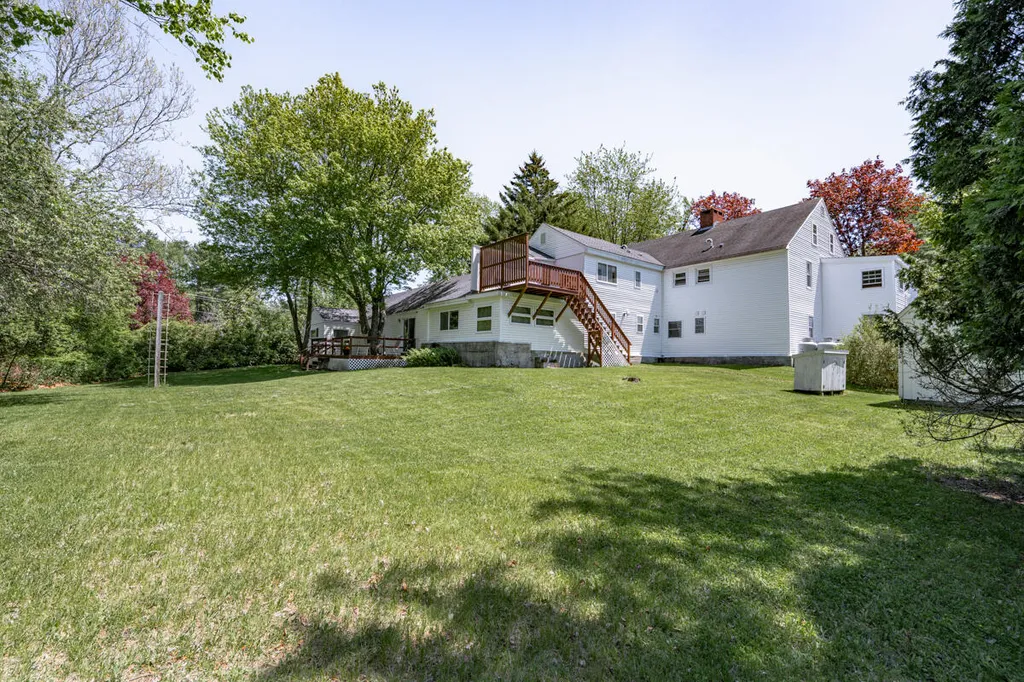 67 Winter Street Topsham ME 04086