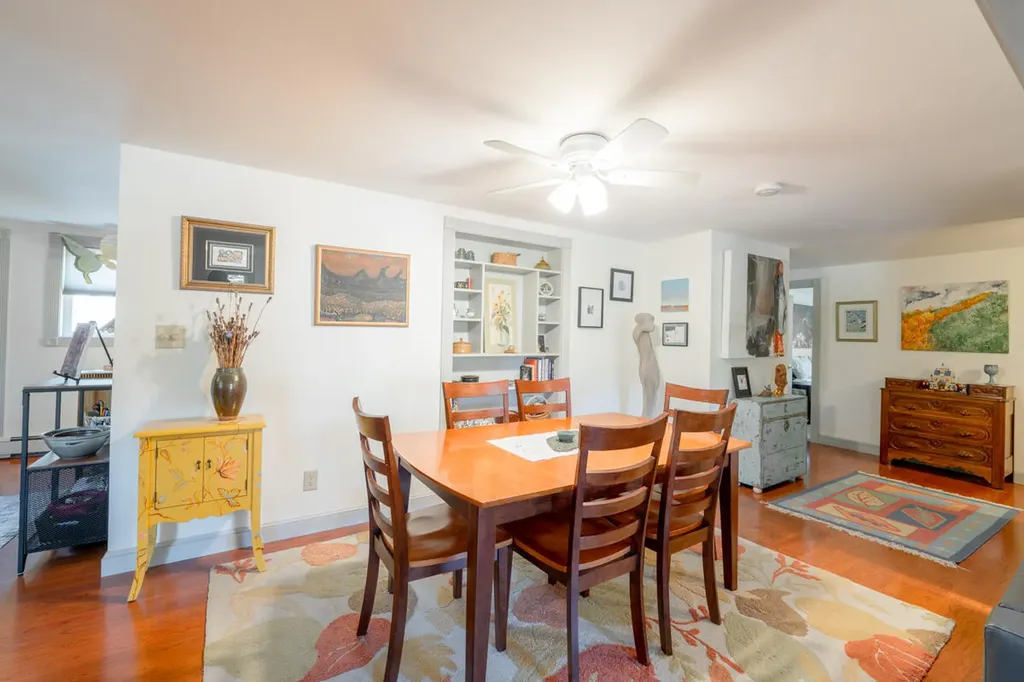 67 Winter Street Topsham ME 04086