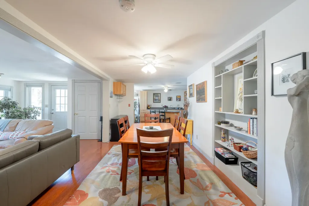 67 Winter Street Topsham ME 04086