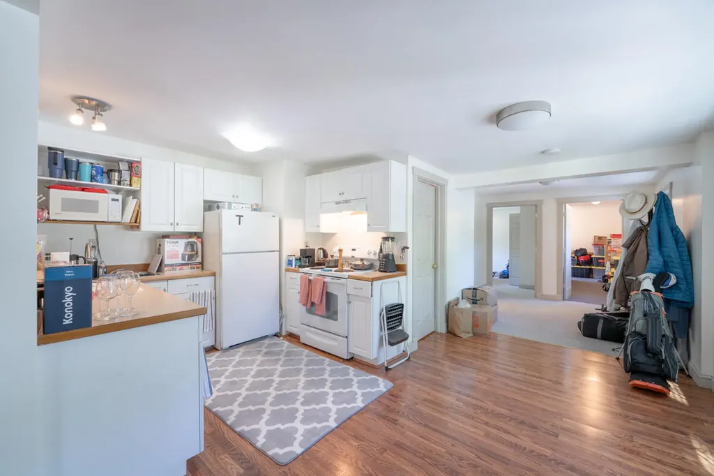 67 Winter Street Topsham ME 04086