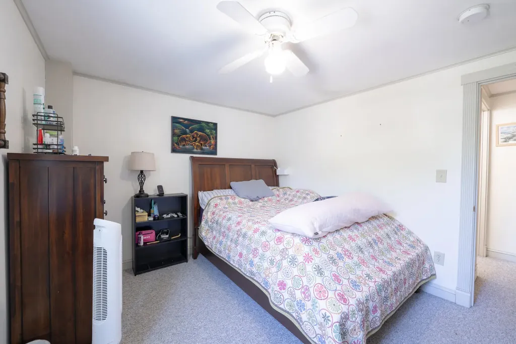 67 Winter Street Topsham ME 04086