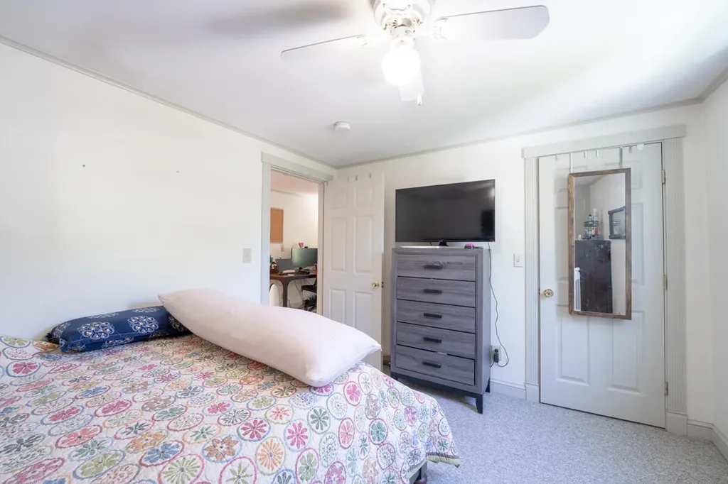 67 Winter Street Topsham ME 04086