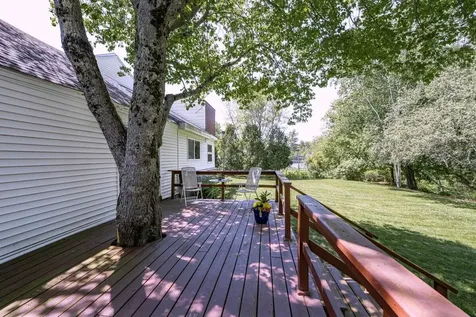 67 Winter Street Topsham ME 04086