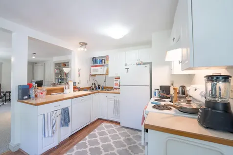 67 Winter Street Topsham ME 04086