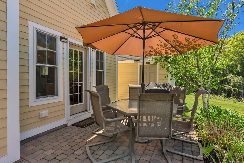 27 Ranger Lane Arundel ME 04046