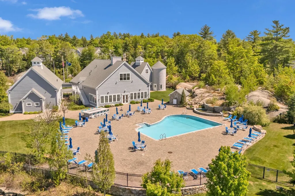 27 Ranger Lane Arundel ME 04046