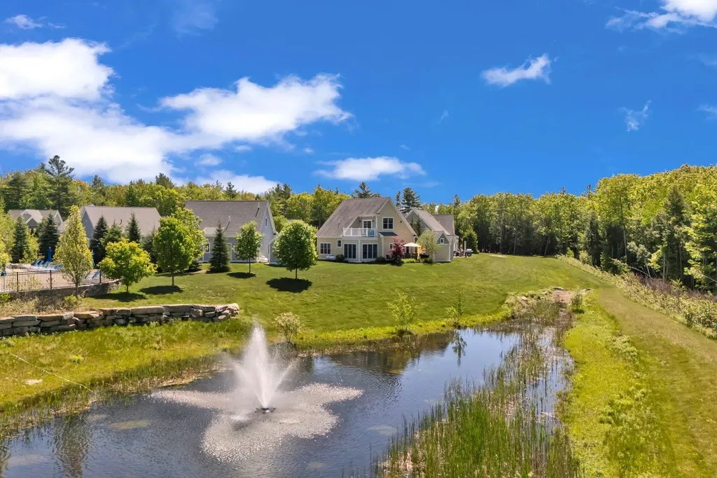 27 Ranger Lane Arundel ME 04046