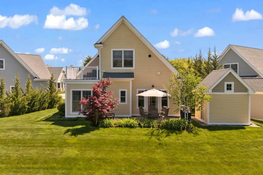 27 Ranger Lane Arundel ME 04046