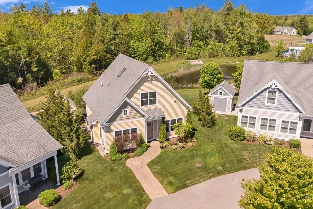27 Ranger Lane Arundel ME 04046