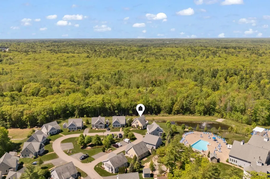 27 Ranger Lane Arundel ME 04046