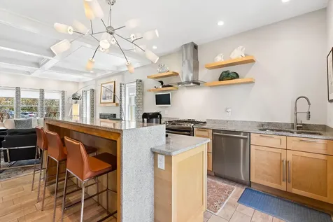 27 Ranger Lane Arundel ME 04046