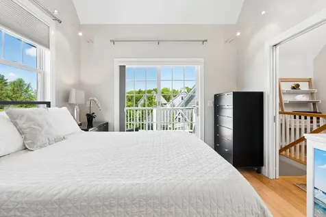 27 Ranger Lane Arundel ME 04046