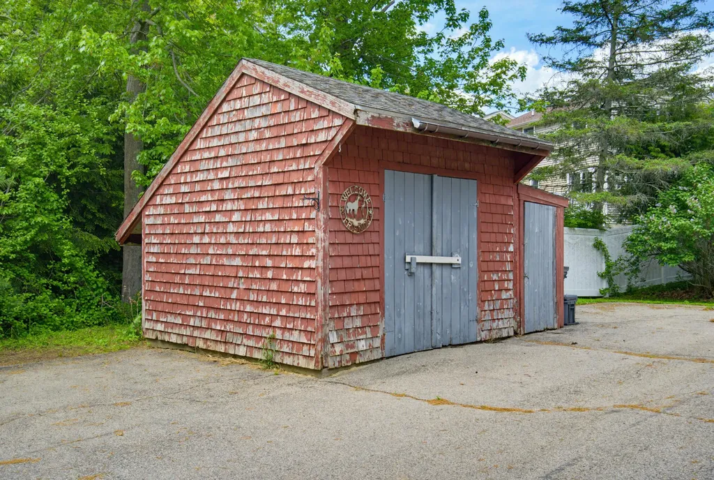 21 Dogwood Drive South Berwick ME 03908