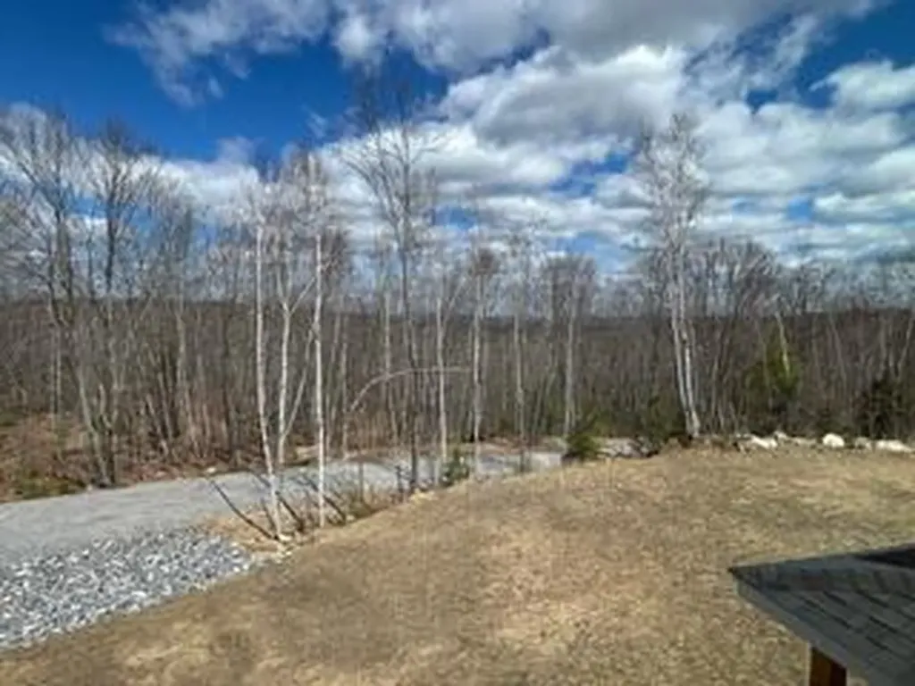 136 Tenny Hill Road Raymond ME 04071