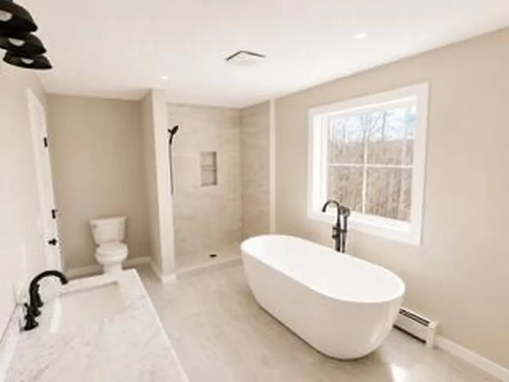 136 Tenny Hill Road Raymond ME 04071