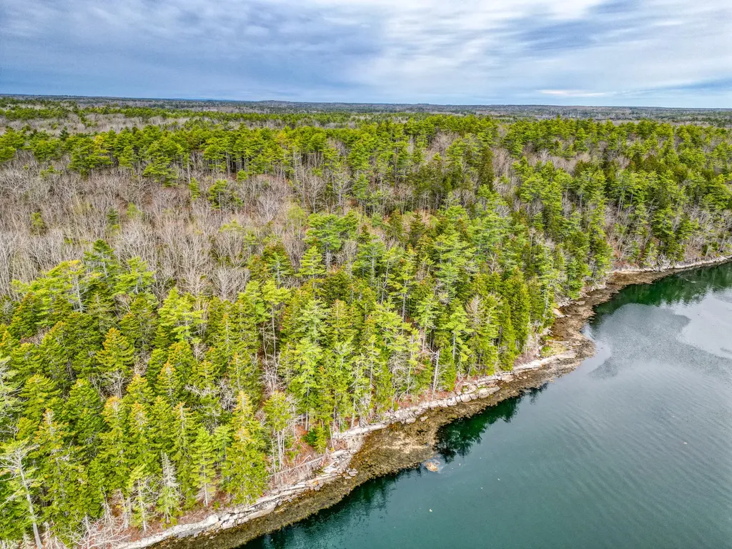 16 Otter Lane Westport Island ME 04578