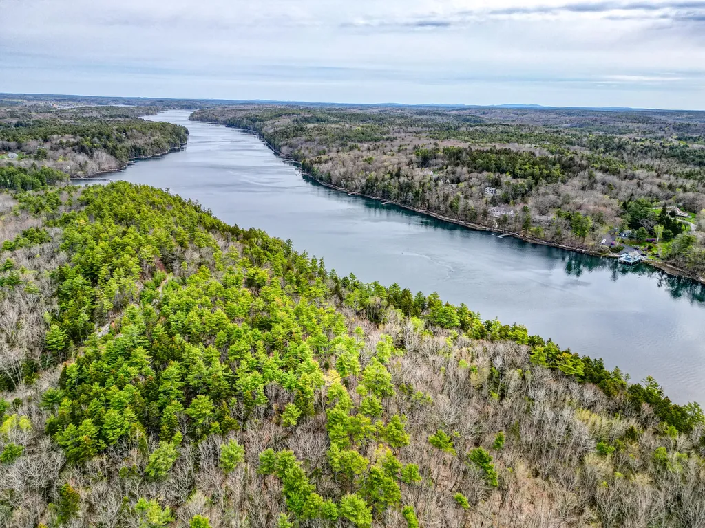 16 Otter Lane Westport Island ME 04578