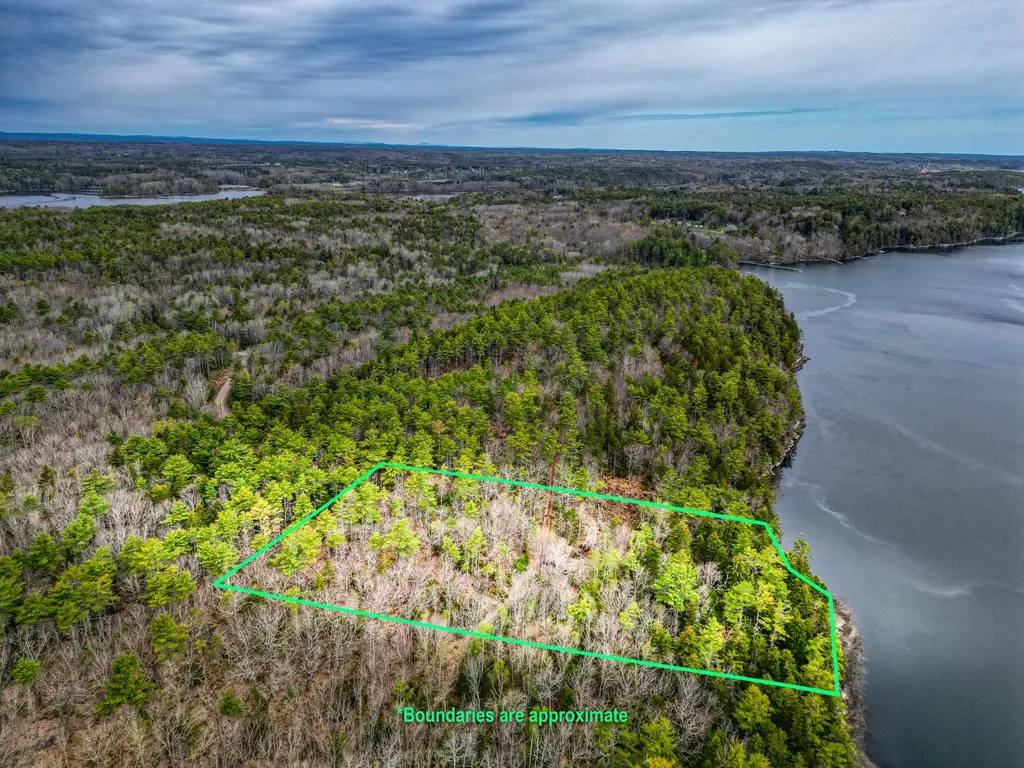 16 Otter Lane Westport Island ME 04578