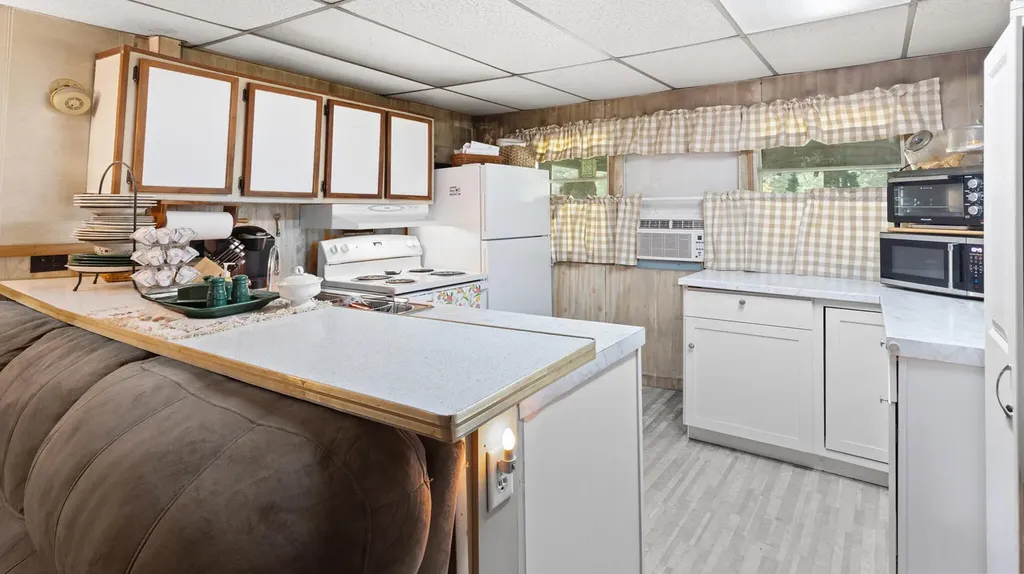 89 Dill Road Stetson ME 04488