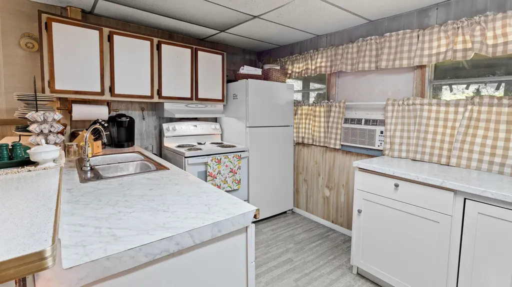 89 Dill Road Stetson ME 04488