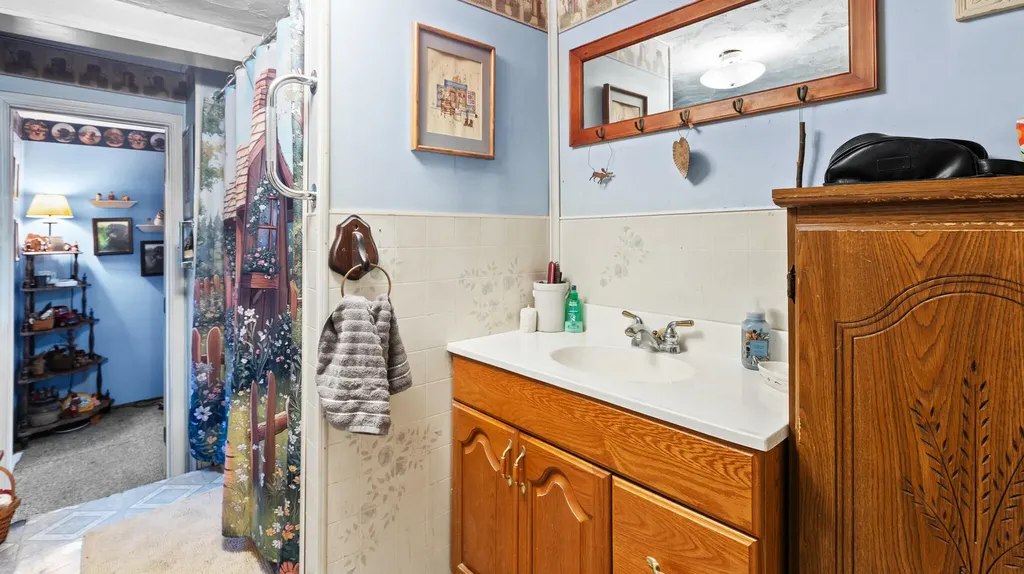 89 Dill Road Stetson ME 04488